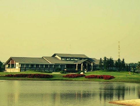 Heron-Lake-Golf-Course-Clubhouse